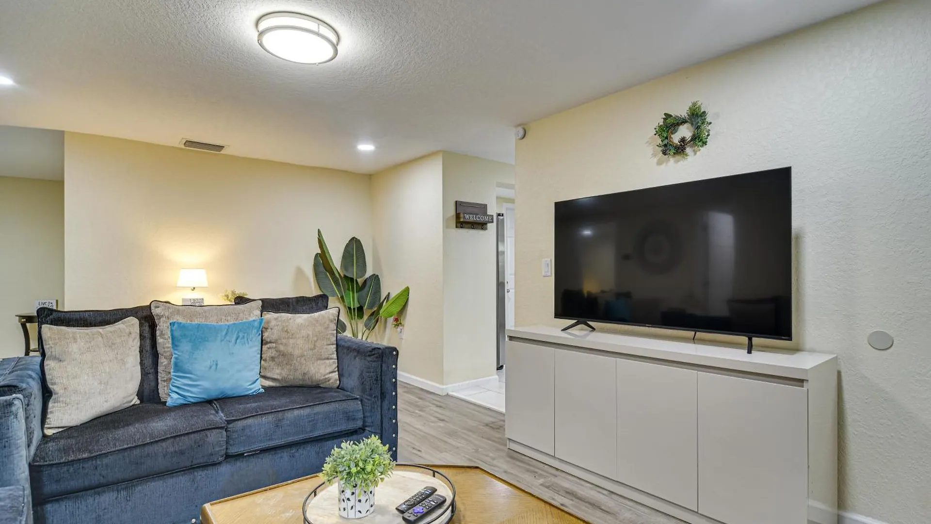 Spacious Tampa Home Pets Welcome! بيت للعطل